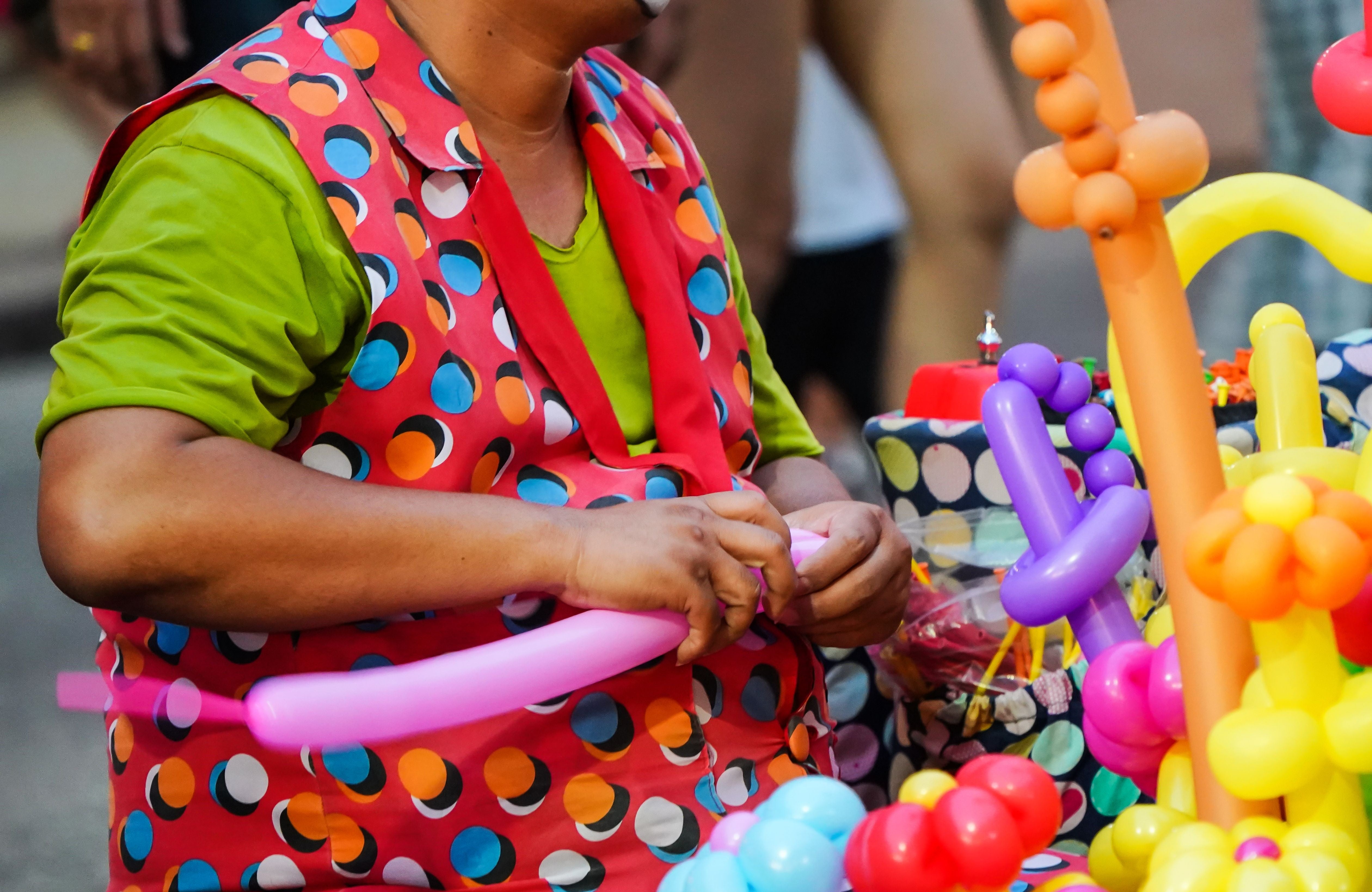 Kalisan Modelling Balloons